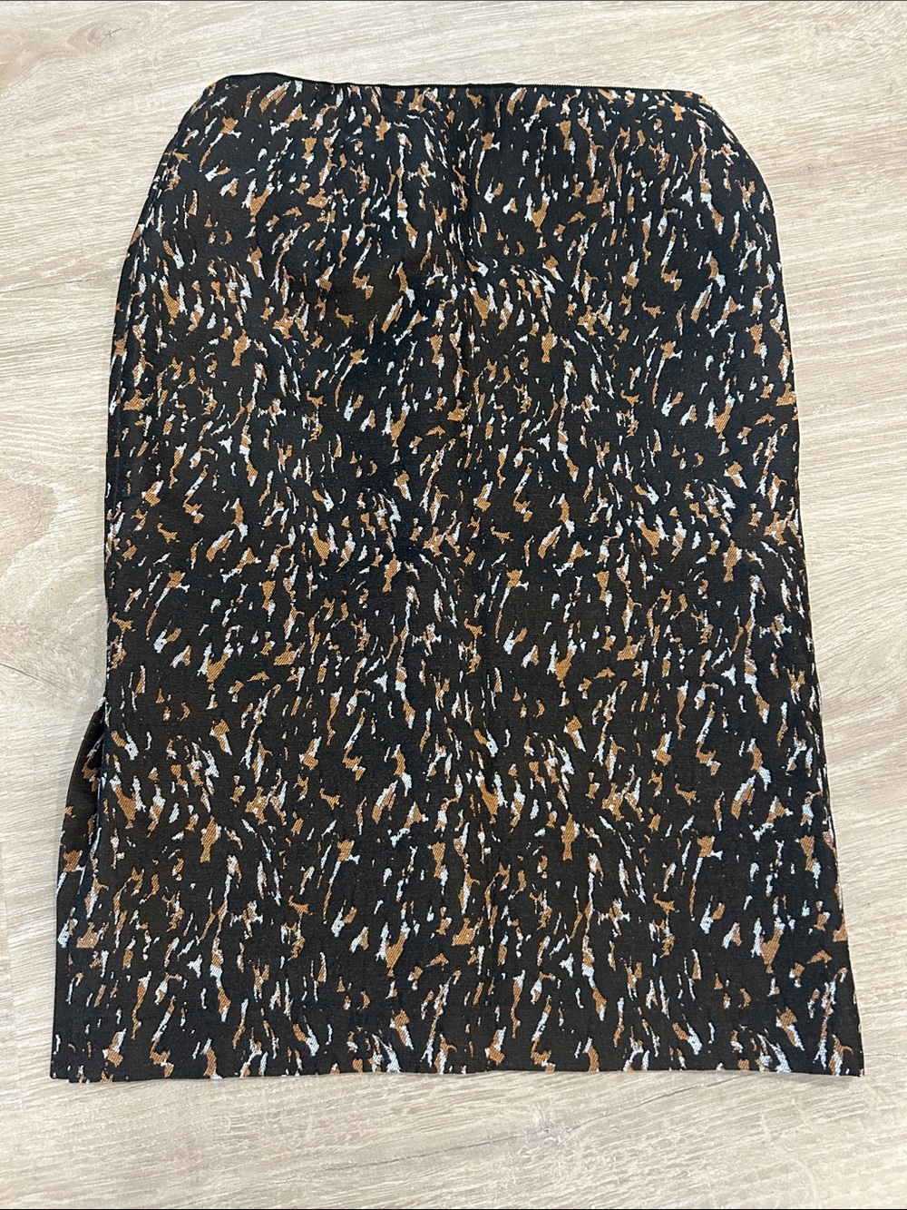 Lafayette 148 New York Black Pencil Skirt with Brown and White Abstract Print